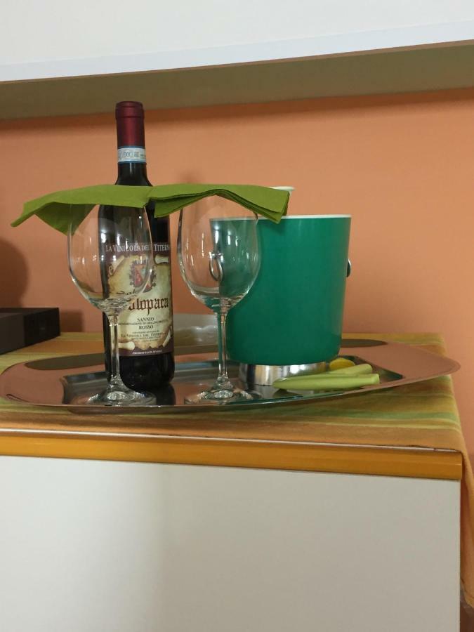 Casa Lorianna Apartment Napoli Bagian luar foto