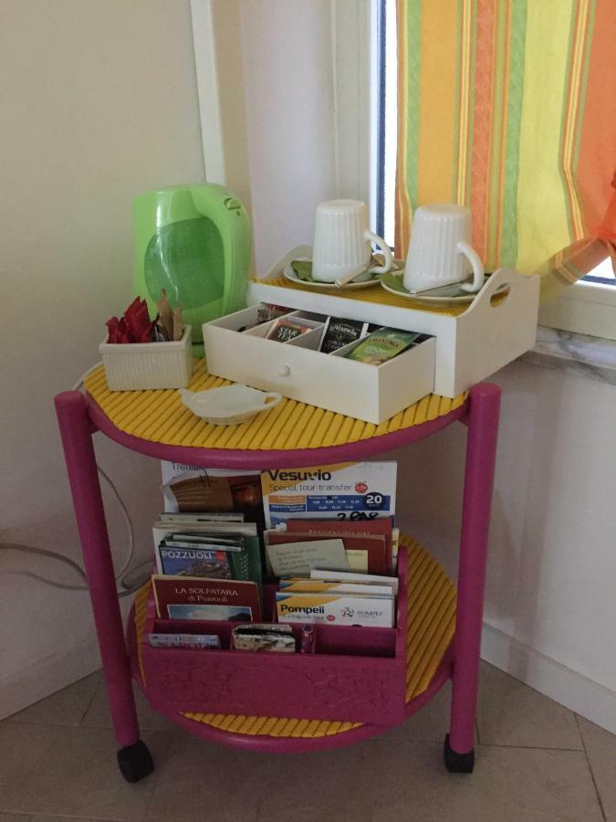 Casa Lorianna Apartment Napoli Bagian luar foto