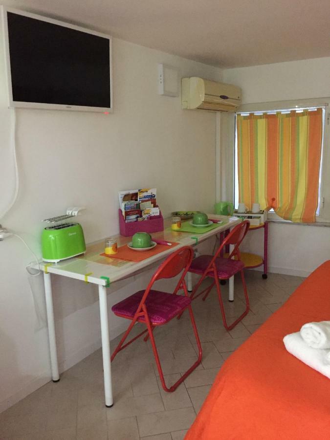 Casa Lorianna Apartment Napoli Bagian luar foto